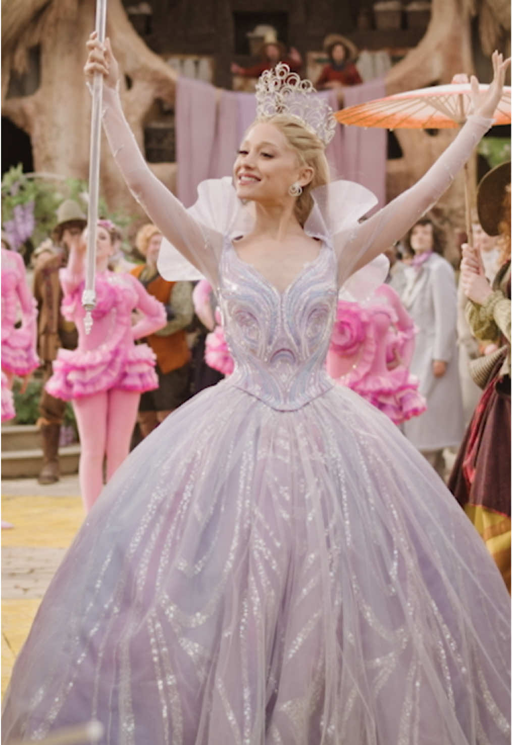 Paul Tazewell and Ariana Grande journey into the dazzling details of Glinda’s #WickedForGood looks