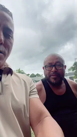 Conoce a Vladimir en la sentirnos y la Mark artur , Lehigh Acres #fruit #produce #emprendimiento #ayuda 