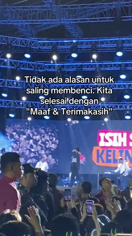Jweruu bolo🙂 #fyppppppppppppppppppppppp #masukberandafypシ #konsermusik #dennycaknan #semarangstory 