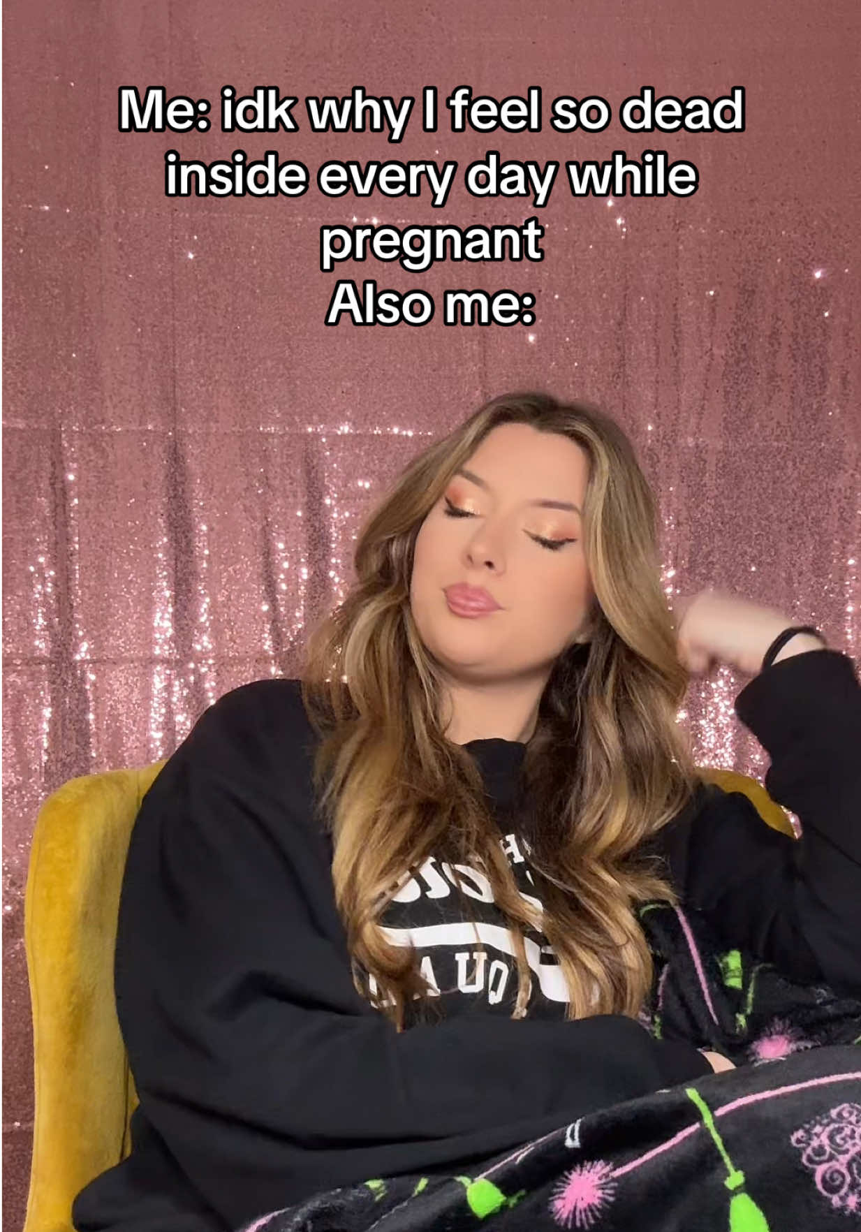 Do I look like I have the energy for any of that??🥴 #pregnancy #pregnancylife #pregnancytired #exhausted #pregancytok 