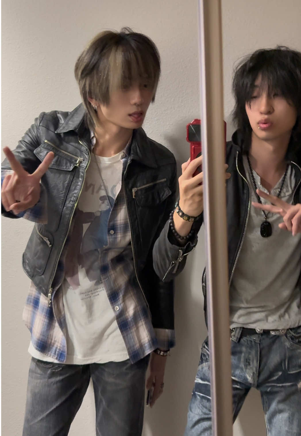 Pre clubbing fits with my roommate @nathan #fashion #2010 #swag 