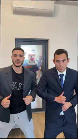 El presi nos enseñó a bailar 😂@Martin Pal 🦉 @Mario Irivarren @Laura Spoya @Gerardo Pe' #goodtime #todogood #presidente 