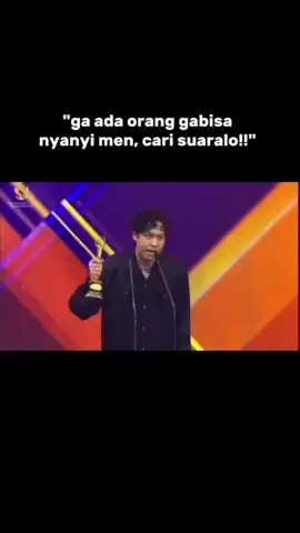 [Just RP! Stay IC!] Ga ada orang ga bisa nyanyi, tapi sekalinya nyanyi langsung didemo warga😭✋️ Salam, Band Acakadut🎤 @rbysoe🧸 @Kobam Synster  #GLORIX7TOWN #GLORIX7TOWNONTOP #xyzbca #justrp #fypシ 