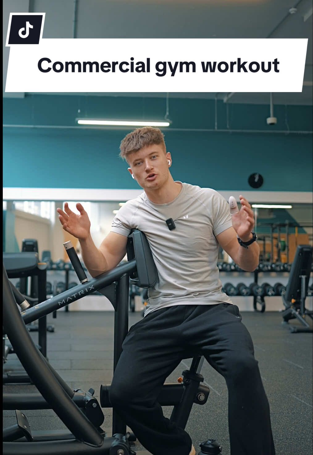 For you commercial gym goers here’s an upper session in < 60 mins 🤌     - Enquire for 1-1 coaching 🔗 in bıo!   - Code HARVEY at @myprotein & @hardbody 💰   - Follow for more ‼️   #harveycoaching #gym #workout #gymmotivation #fyp 