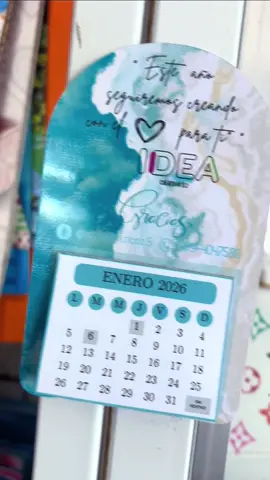Que caigan muchos pedidos de estos bonitos mini calendarios para tus regalos de fin de año 💖 #calendario #regalos #regalospersonalizados #emprendimiento #negocios 