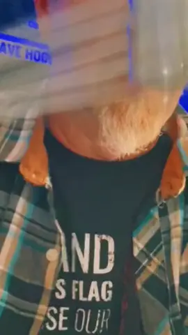 They use this fork to find what’s broken… but what if it could also help fix what’s broken? 128 Hz is more than a diagnostic tool — it’s a healing frequency. It calms your stress response, improves circulation, and supports nervous system recovery. Perfect for anyone dealing with trauma, anxiety, or chronic pain. 👇 Comment “HEAL” if you’re curious how to use it in your routine. #128HzHealing #TuningForkTherapy #SoundHealing #ResonanceKit 