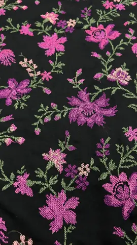 Bareeze karandi 3 piece contct aand order 03018828298 #bareezecollection #pakistanfission #barreezeemb #barreezeemb #newdesign 