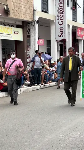 #calceta #desfile #ecuador🇪🇨 #mimo #imitando 