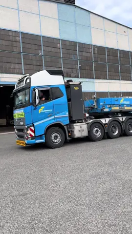Volt ilyen is👊🧨#fy #neked #schwertransport #tulmeretesszallitmany 