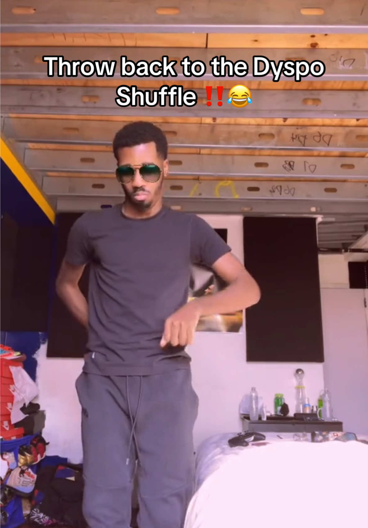 Dyspo shuffle 🤣‼️ #viral #funny #dance #wtf #old 