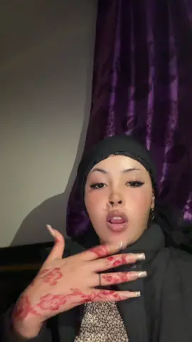 Bitchhh u know am hella sexy🫦