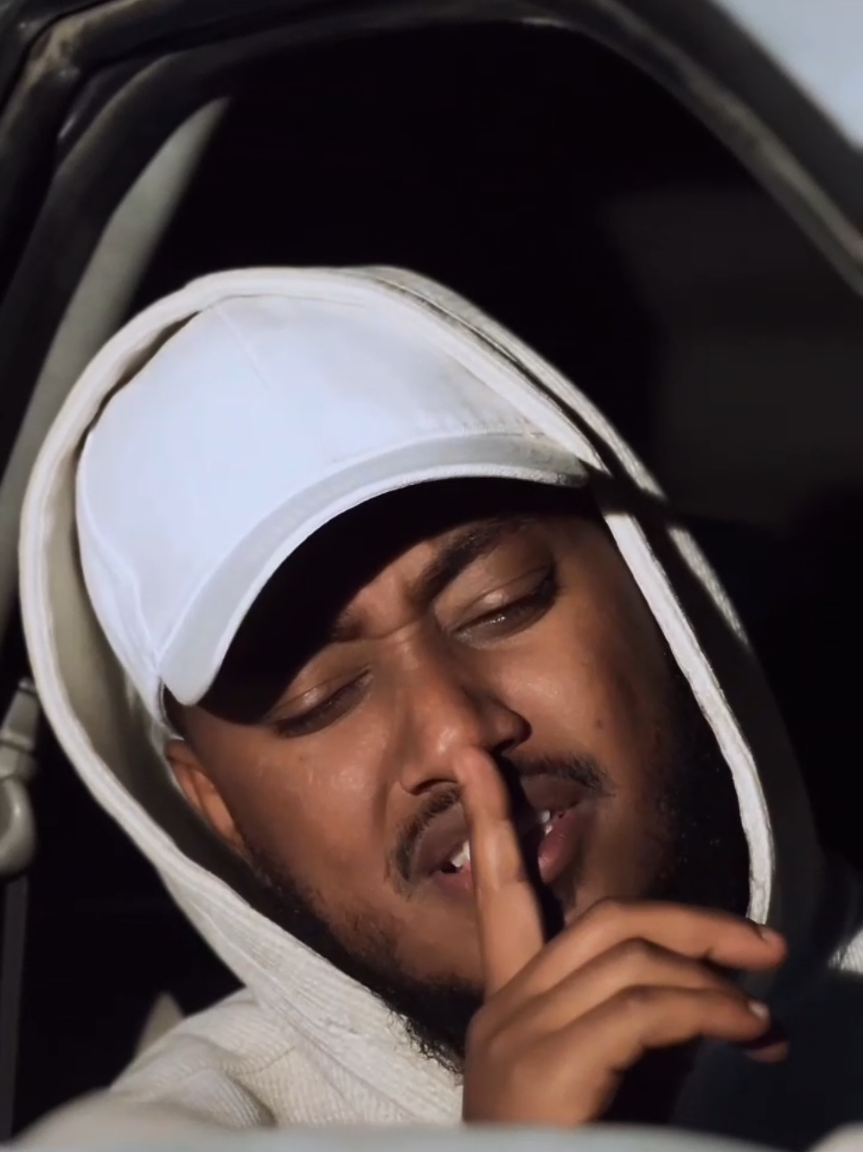 ዝምታ @sami🎥  ግጥም -@amankid  #viral_video #music #creatorsearchinsights #ethiopian_tik_tok🇪🇹🇪🇹🇪🇹🇪🇹 #video 