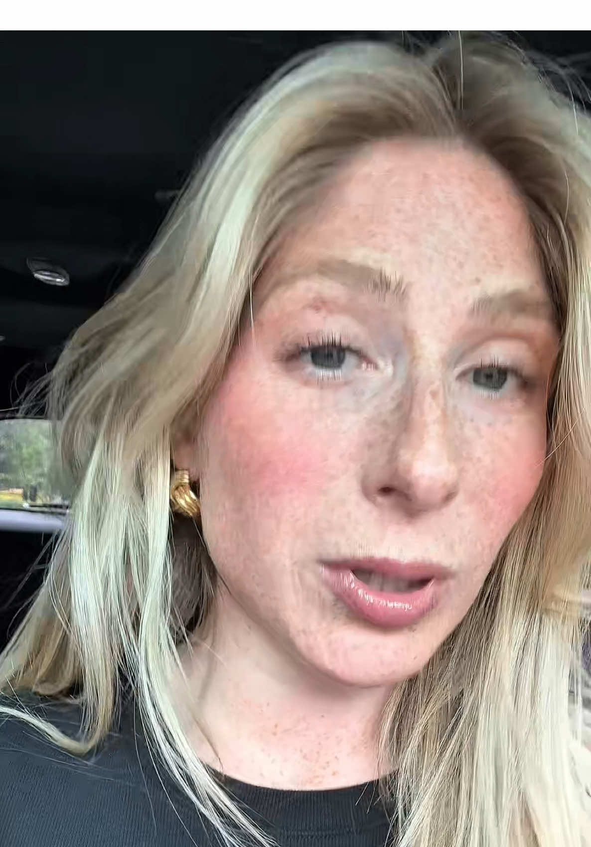 Replying to @Robin DeRaps you give me strength to face another day🙏🏼😣 #freckles #morningvlog #morningroutine #grwm #makeup 