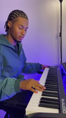 « Lonely Soul » extrait de mon EP « Fragments » disponible partout!🙌🏾🔥#kompa #kizomba #zouk #drs #gouyad 