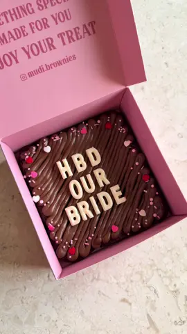 صنع بحب 💕💕💕 #براونيز #brownies #سلطنة_عمان🇴🇲 #مسقط 