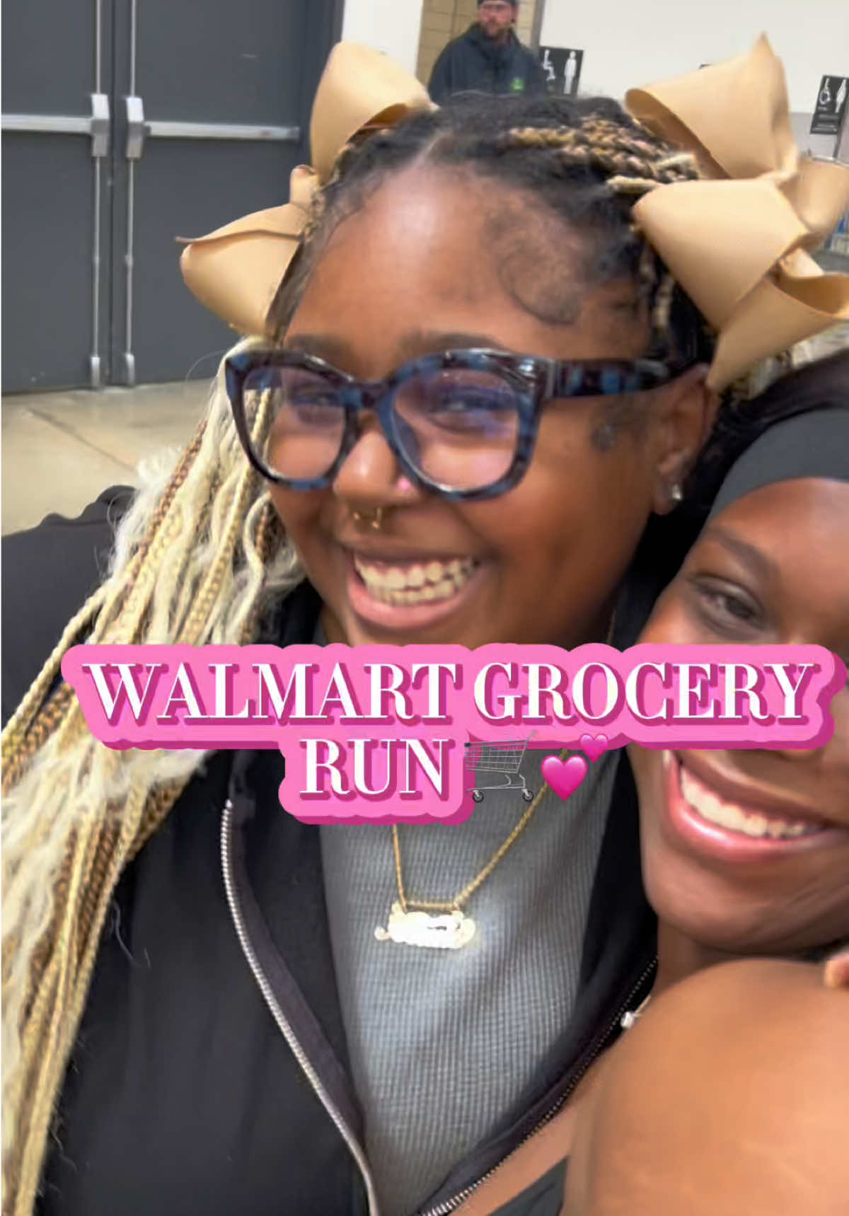 walmart system really shutdown #contentcreator #MomsofTikTok #groceryshopping #foryoupage #explorepage 