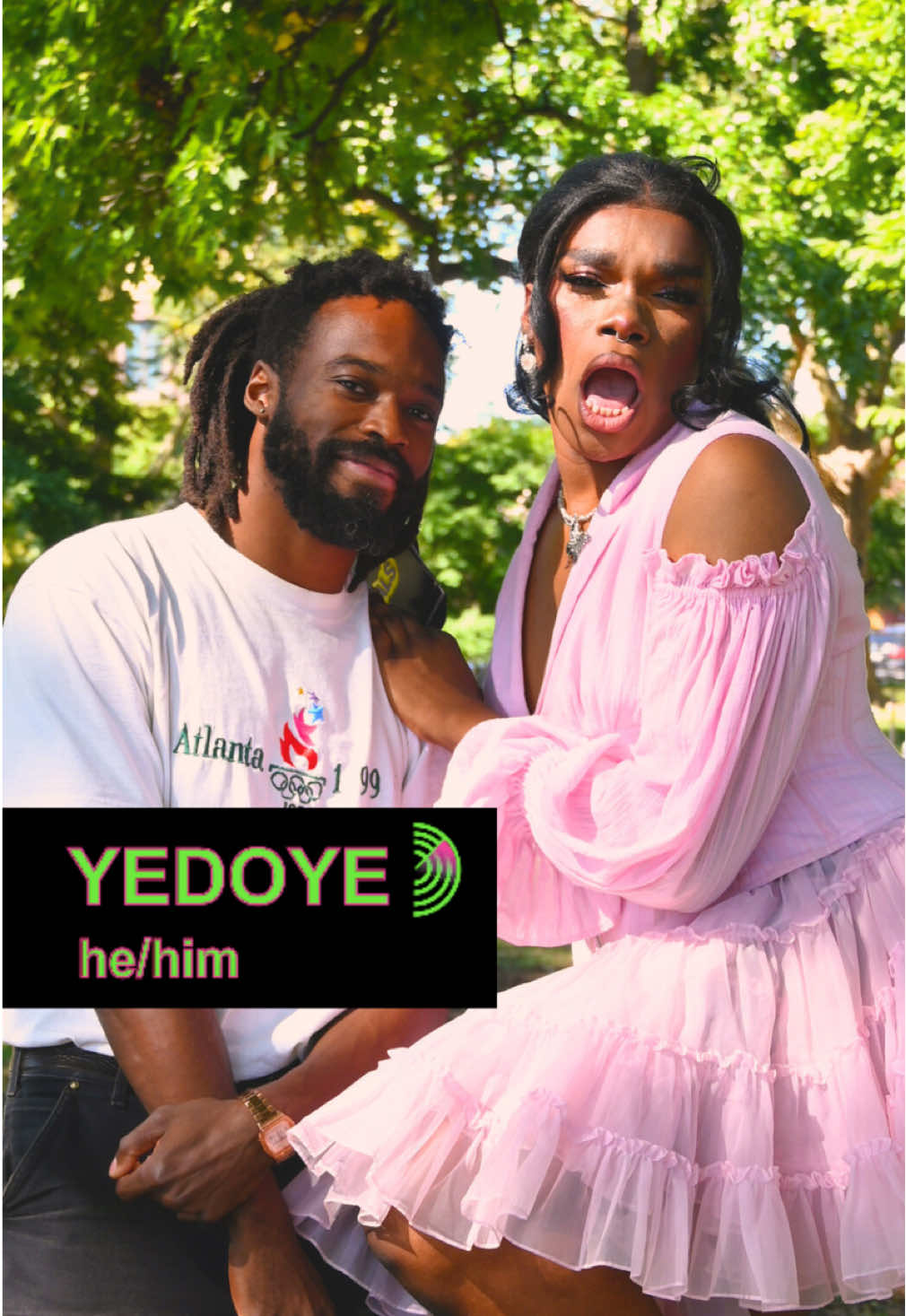 serving looks at a place that serves 50 cent wings is insane behavior  feat. @yedoye  host: @𝙰𝙽𝙰𝙽𝙸𝙰  created by: @Mutuals and @Amelia  shot by: @Samira M.  q's and booking: @ilikerainbows  produced by: @Tik Toker  edited by: @Andrew Bourne  socials: @Kim ✨  #Igbt #gaydarshow #wandasykes #oprah #mutualsmedia 