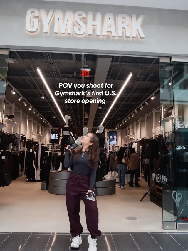 what a surreal moment. thank you @Gymshark 🦈❤️📸
