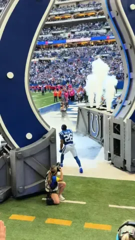 We run the South😴 #fyp #colts #nfl #bleacherreport @Indianapolis Colts @Blue @Colts Cheerleaders 