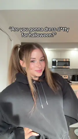 Obviously  #creatorsearchinsight #halloween #halloweekend #halloweencostume 