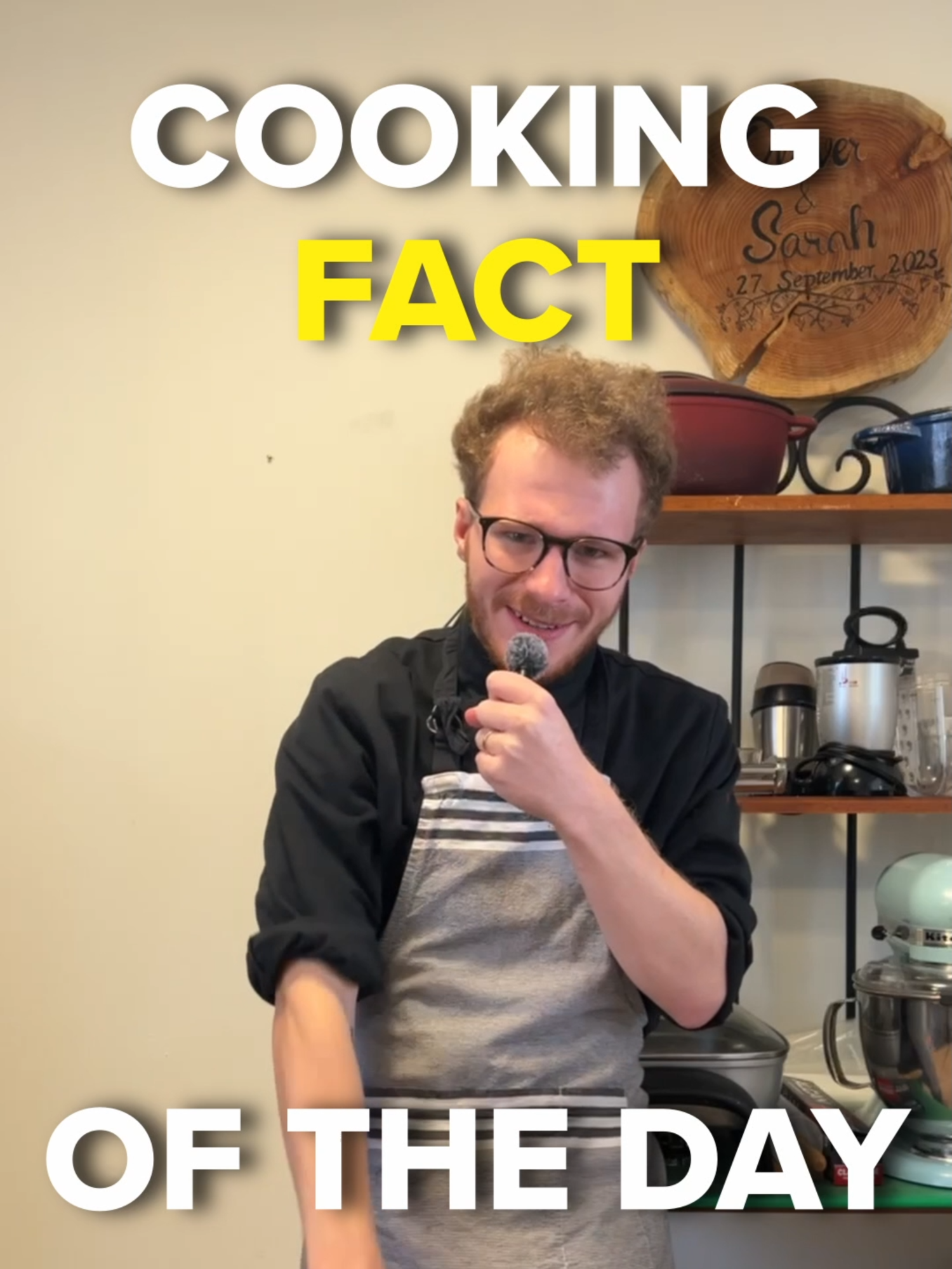 ACTUAL Chef Reveals SECRET to MOIST Turkey Discover the reverse broil method for a juicy Thanksgiving turkey! Cooking it low and slow before crisping the skin ensures a moist inside and perfectly golden outside. Say goodbye to dry white meat forever. #turkeyrecipe #cookingfacts #Thanksgiving #foodtips #reversebroil