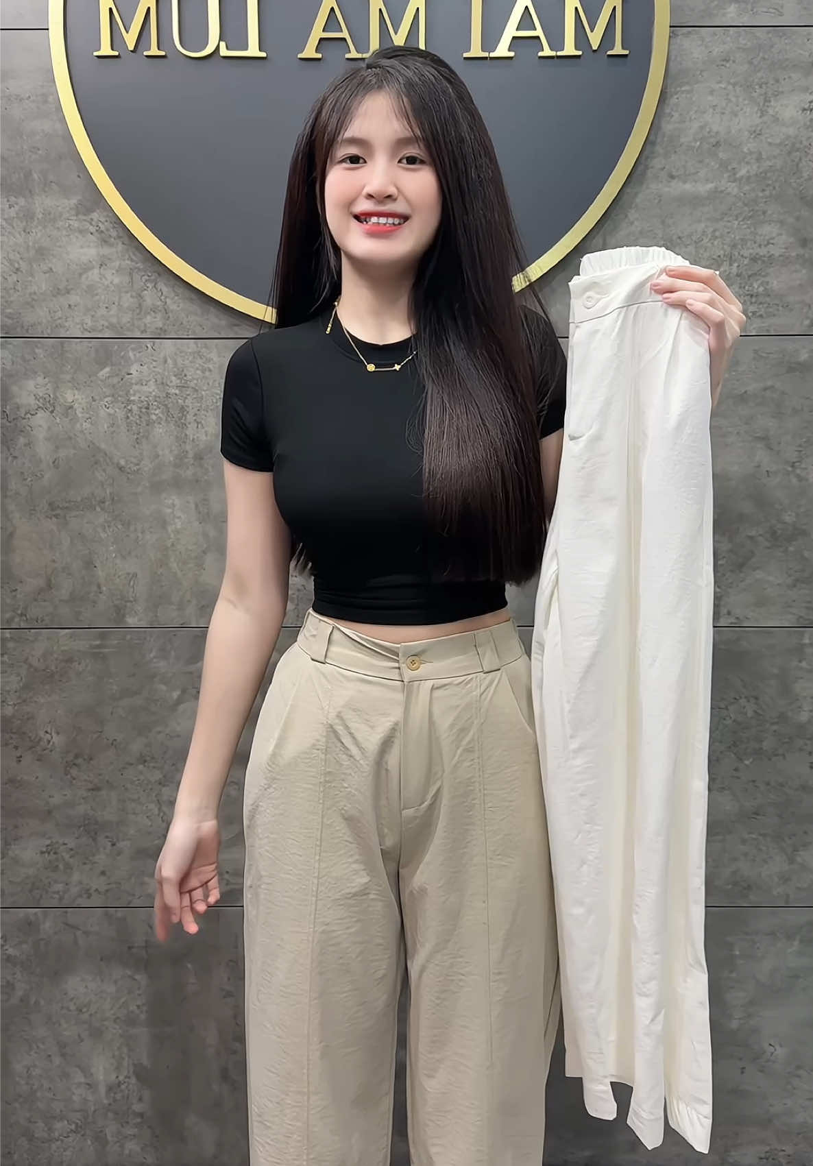 Quần nữ xinh