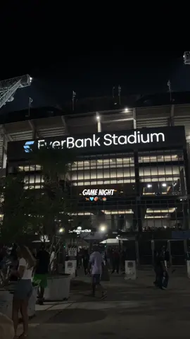 Monday night football! Go jags! 🩵🐆 #fyp #mondaynightfootball #jaguarsvschiefs #jacksonvilleflorida 