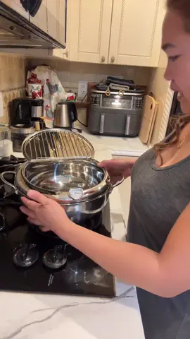 This Japanese Tempura Fryer is the ultimate deep fryer pot, crafted from premium 304 stainless steel. Featuring advanced temperature control and an oil drain for effortless cooking, it's designed to bring restaurant quality meals right to your home. Whether you're making french fries or sizzling chicken, this cooker will redefine your culinary experience. #livehighlights #tiktoklive 