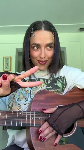 PR 🇵🇷 Estoy demasiado emocionada por verlos!!! Ayúdenme a hacer el mejor setlist para ustedes, qué dicen? Los leo. Help me! ♥️💜 #pov #Gale #nuevamusica #artist #puertorico 