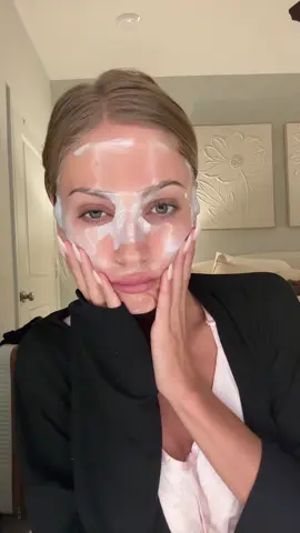 Glass skin loading ☁️ The Biodance collagen mask + toner pads = instant glow, deep hydration, and the smoothest skin 🤍 @biodance_global #biodance #collagenduo #pinkduo #glassskin #skincareroutine