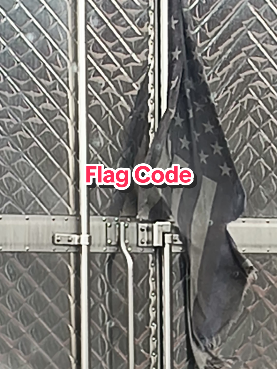 I see too many flags like this. This flag is unserviceable, torn, tattered, dirty and discolored. The flag should fly freely and unfouled.  #usa  #usflag  #flagcode  #trucking  #usaflag🇺🇸 