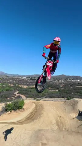 He spun around↩️ #HaveFun #turndown #mx #whip #190  @phd_productions📽️