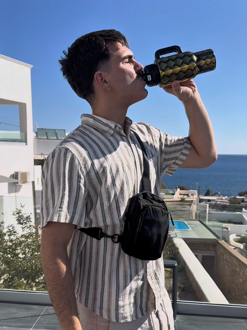 If I can stay chill in Greece, you know it's Coldest!! #coldest #greece #tumblersoftiktok #fyp #trending 