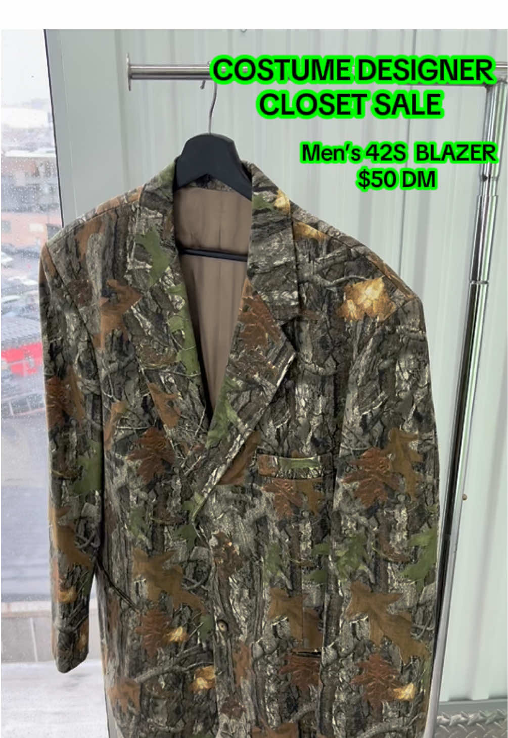 Costume Designer Closet Sale! This one of a kind piece is $50. Men’s size 42S but would look great on literally anyone. Real tree pattern is so in and so fun. DM i can ship or local greenpoint Brooklyn pick up #closetsale #handmade #vintage #blazer #realtree 