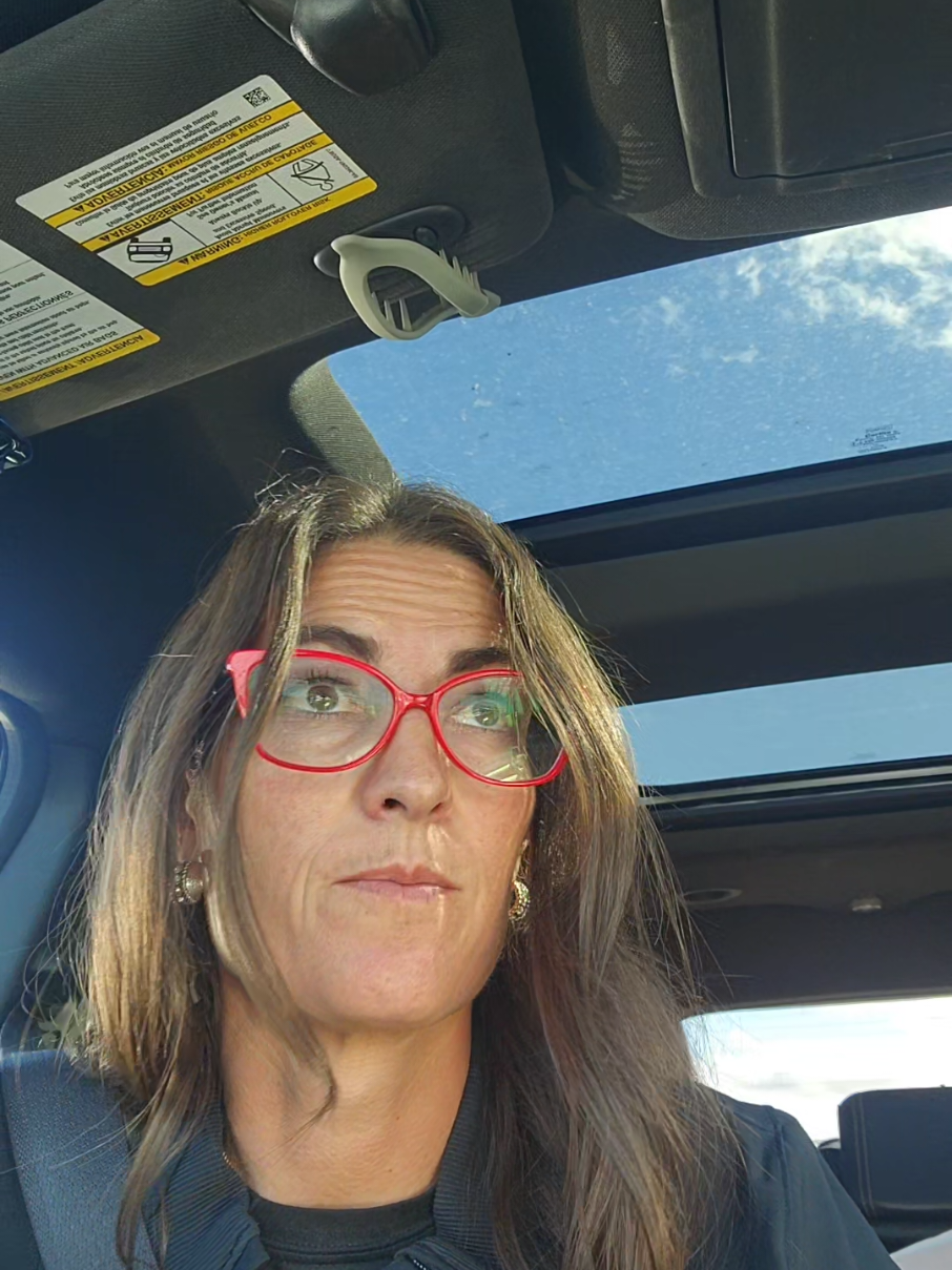 the main reason I support fall is tune kill the flies! #flies 