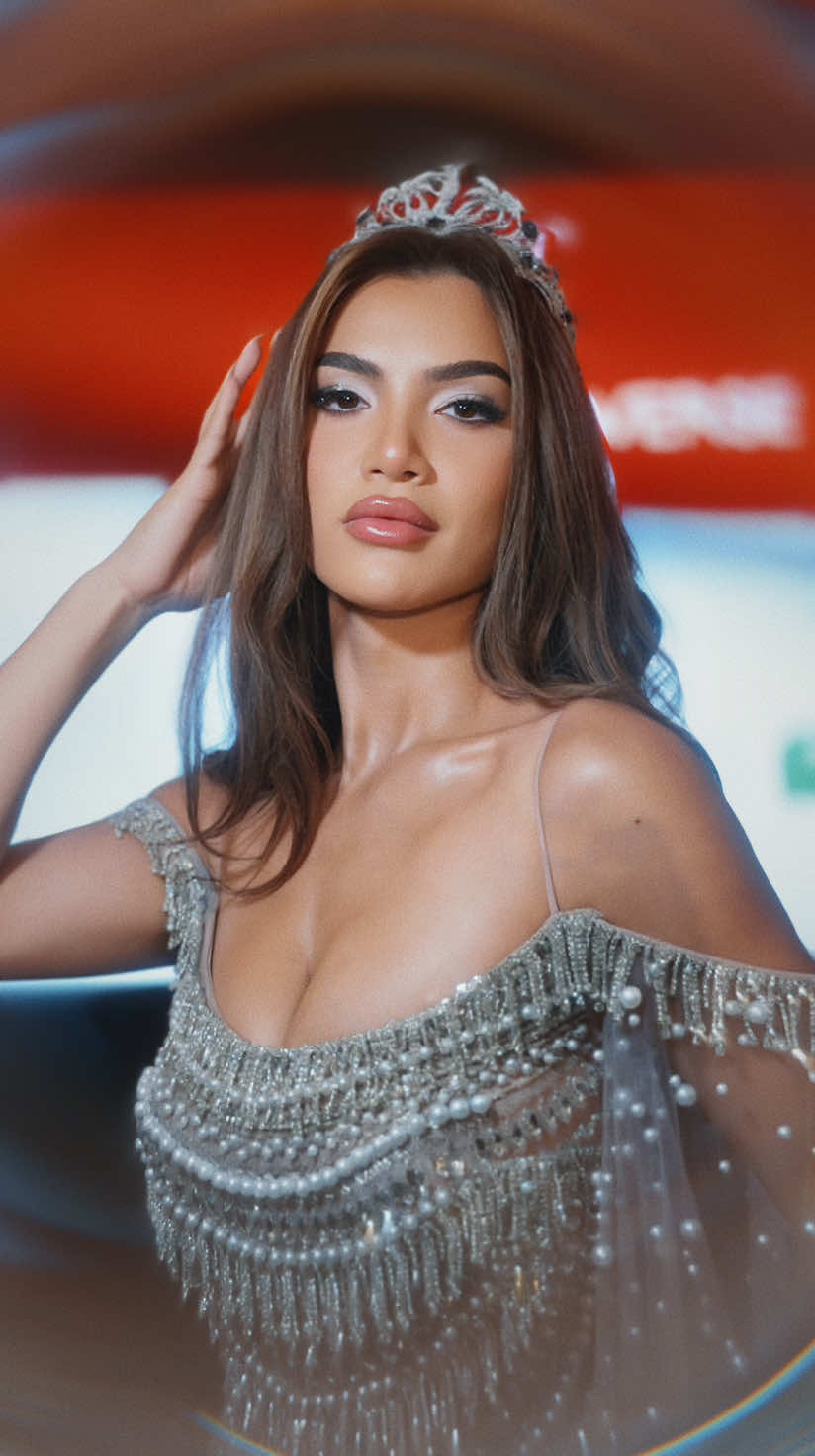 Congratulations to Miss Universe Iraq 2025, Hanin Alqoreishy  🇮🇶✨ Thailand will be a new chapter filled with purpose and pride. Carry the strength, beauty, and courage of Iraq with you and let your presence light up the world stage, queen! 👑