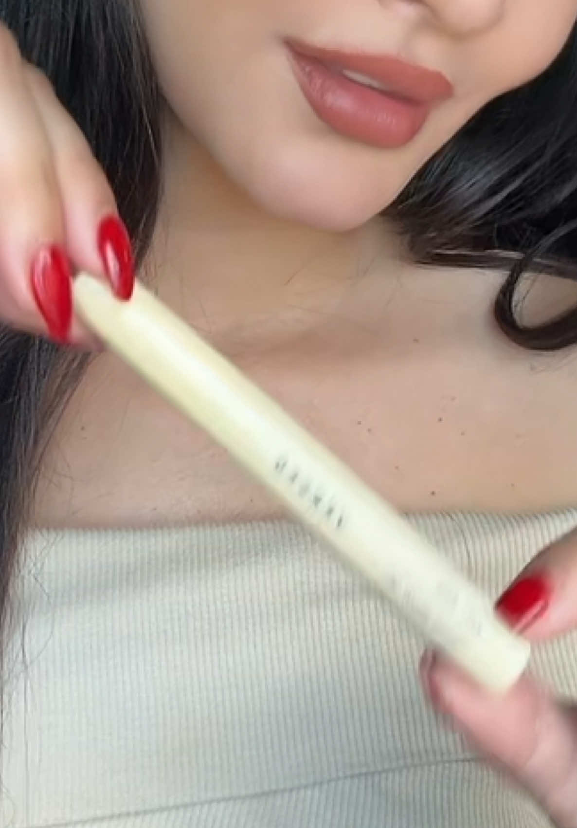 brows on fleek thanks to this brow gel <3 #browgel #fyp #makeup #eyebrows #versed 