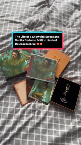 She is so beautiful ahhhhh!!! #TSTheLifeofaShowgirl #fyp #taylorswift #swifttok #cd 