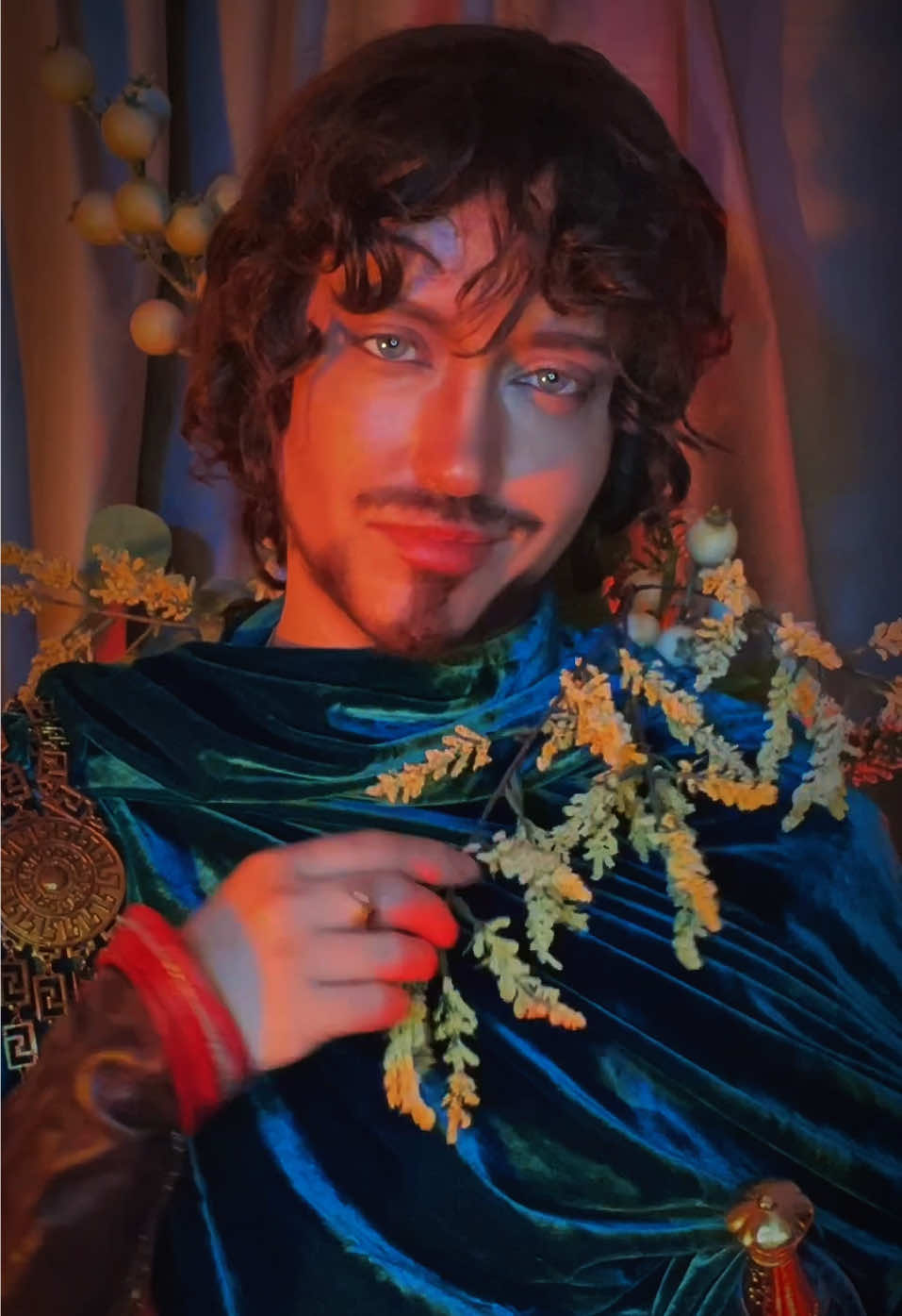 When everything wants you: women, men, kings, queens, gods, plants? 🌱 Blooper from young Ody time ✨ #odysseus #theodyssey #epicthemusical 