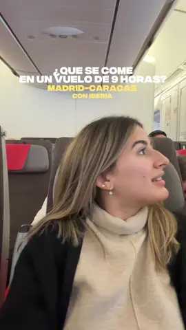 que team son? Pasta o pollo  Yo en verdad amo Iberia, me encanta viajar con ellos nunca he tenido problemas lo único que no entiendo es que siempre que viajo con ellos que hago el check in me dejan de última al lado del baño.. EN TODOS LOS VIAJES. No entiendo me odian @Iberia 🤣🩷 #traveling #travel #iberia #venezuela #caracas 