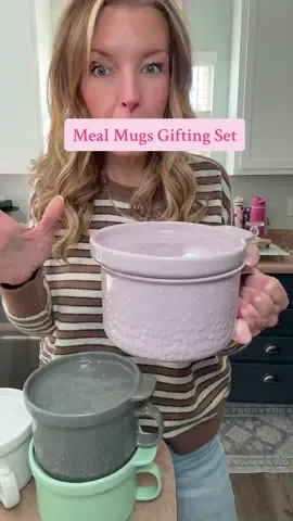 These meal mugs make the perfect Christmas gift for anyone. But they are also great for soup and casserole season! #soupseason #fallfood #christmasgiftidea #affordablegifts #qvcloyaltyprogram 