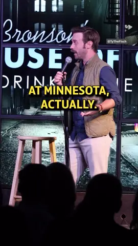 @tythefisch Roasting Minnesota 🔥See me in Philly this weekend Fri/Sat at @punchlinephilly - All tour tkts in bio or TylerFischer.com . . . . #comedy #standup #roast #heckle #minnesota     