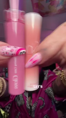 Try this Lip duo hack from Rom&nd @Rom&nd US #tiktokshopblackfriday #HolidayGiftIdeas #GiftGuide2025 #TikTokShopCyberMonday #lipgloss  