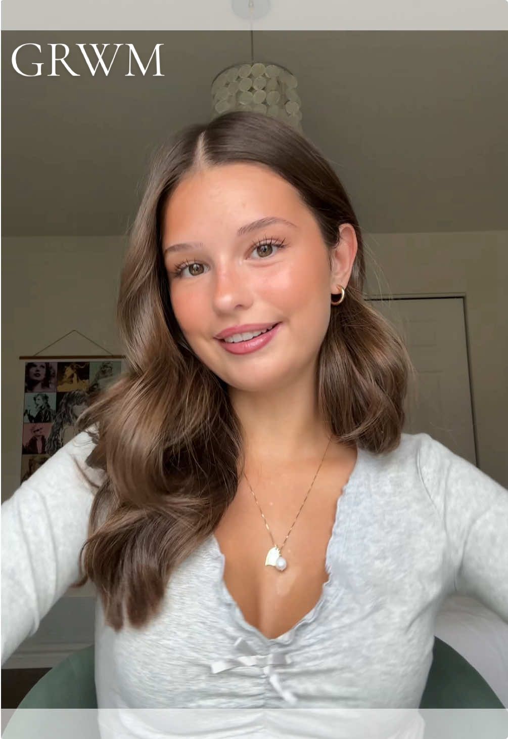 So thankful for you guys 🍂🤍🦃🧺                                                          -                                                                                     @Anastasia Beverly Hills @Saie @Tower 28 Beauty @rhode skin @Laura Mercier @Physicians Formula @L'Oreal Paris @Glossier @Huda Beauty @cocokind @Joe Fresh @hollister 