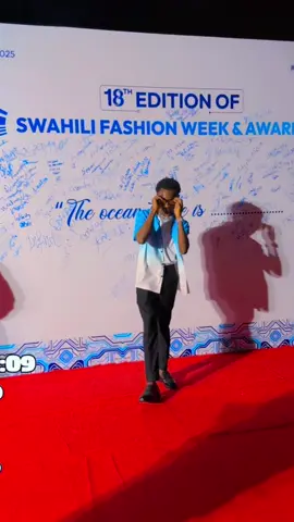 Red carpet 🩵#stevenscotty 