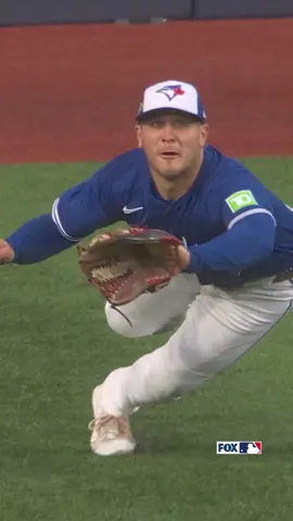 The gold glover! 🤩 #MLB #baseball #mlbplayoffs #BlueJays