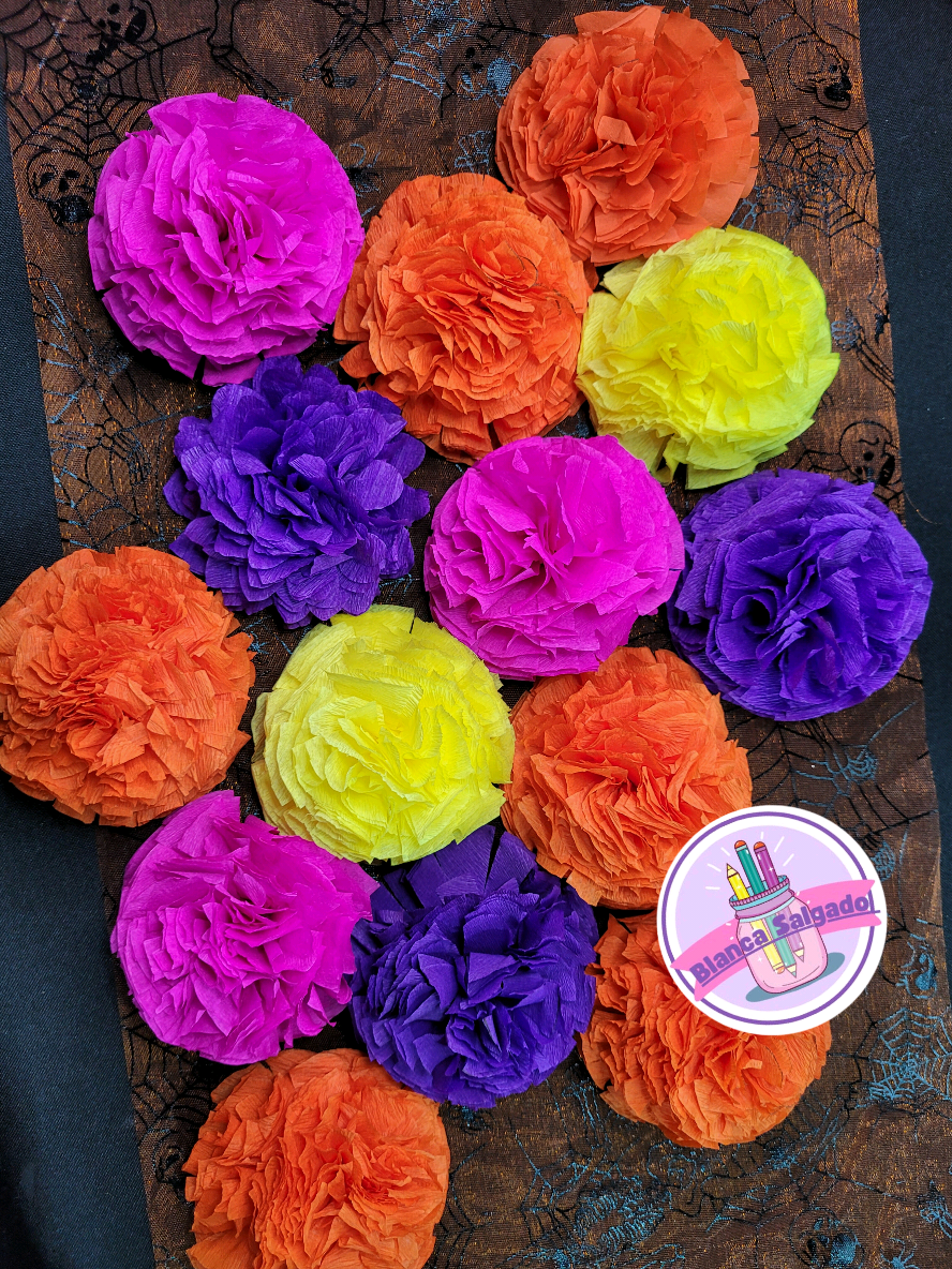Flores de cempasúchil con papel crepe para decorar el altar de día de muertos 🏵🏵🧡💜💛🩷🧡💜💛🩷 #Flores #cempasuchil #papelcrepe #diademuertos #diademuertosmexico 