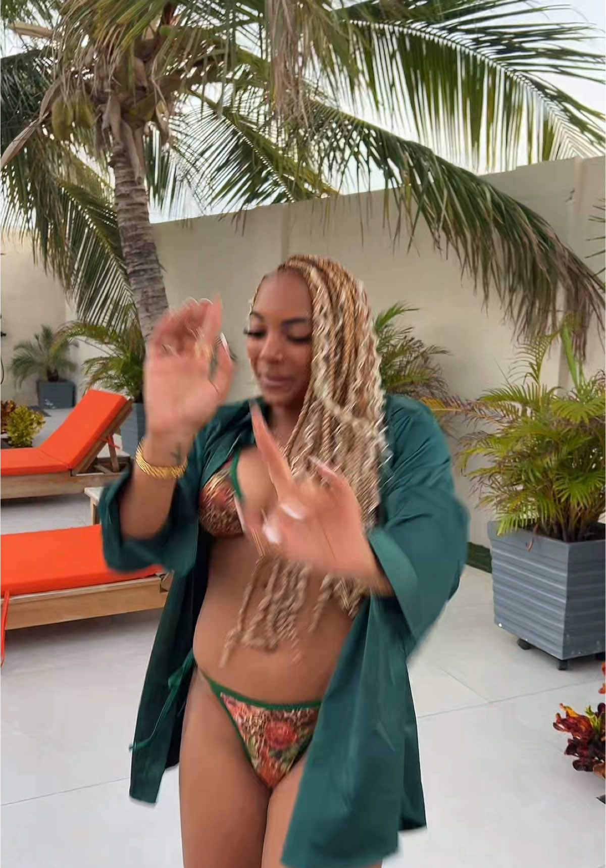 gold jewelry girl forever 😂 #allgoldeverything #fyp #gold #aruba 