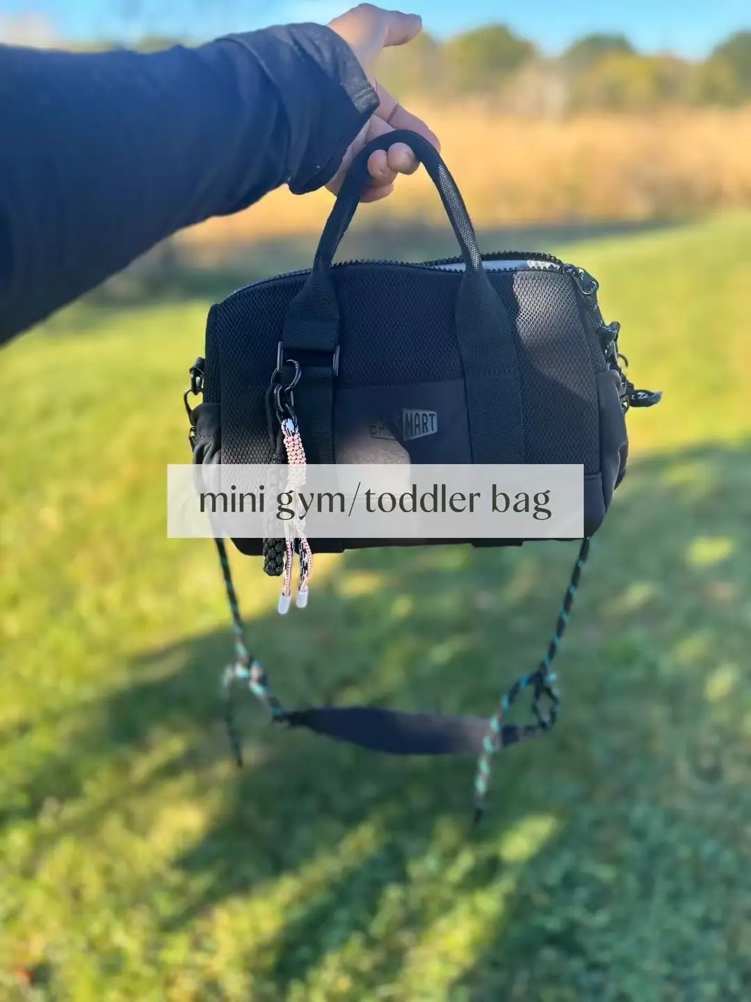 i can also (tightly) squeeze in a few toddler snacks and one snack cup 🙌🏽  @Owala  @Rascals  @Beats by Dre  @BAGSMART  @Sweet Sweat  #runningmom #fitnessjourneymoms #mombag #gymbag #tiktokmademebuyit 
