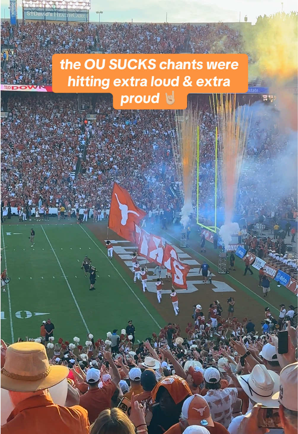 Victory Monday: golden hat edition ✨🤘🏼🤠 #redriverrivalry #hookem #texaslonghorns #texasfootball #CollegeFootball 